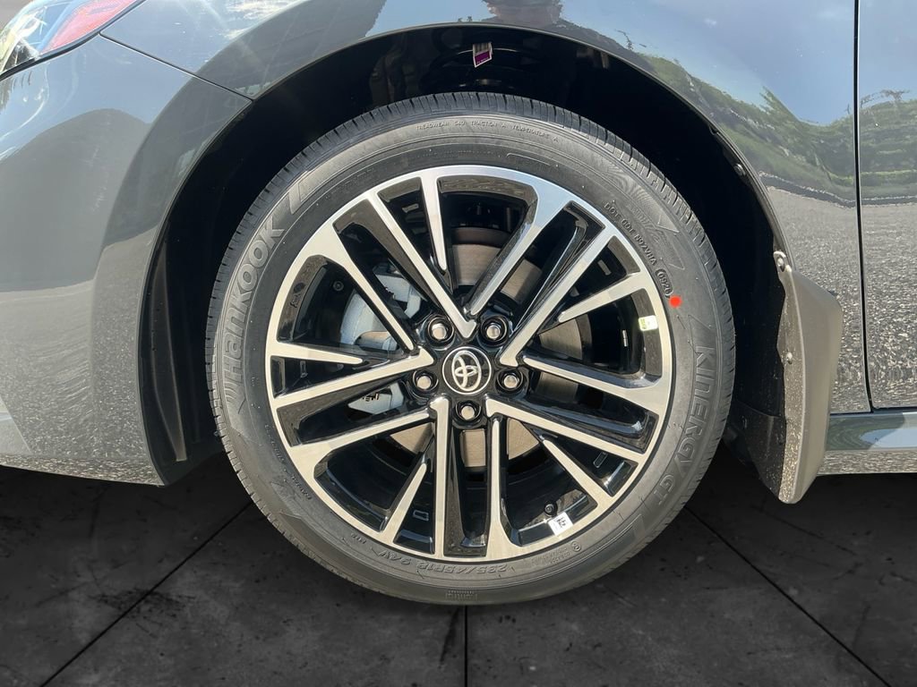 New 2026 Toyota Camry XLE AWD/4WD image 15
