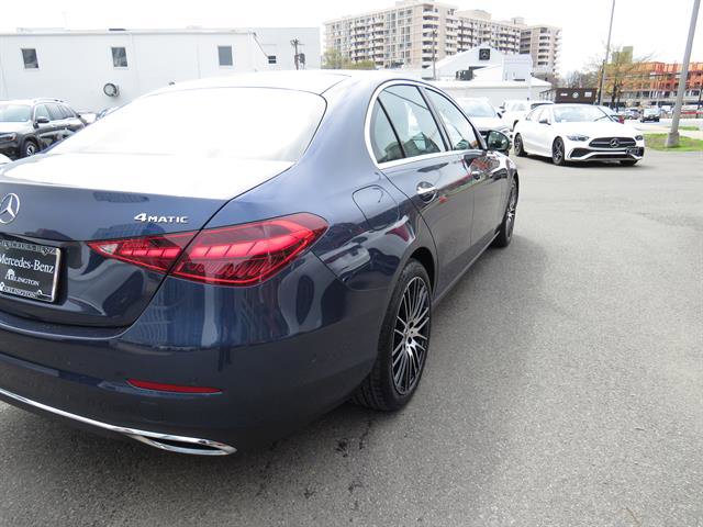 Used 2025 Mercedes-Benz C 300 4MATIC Sedan image 4
