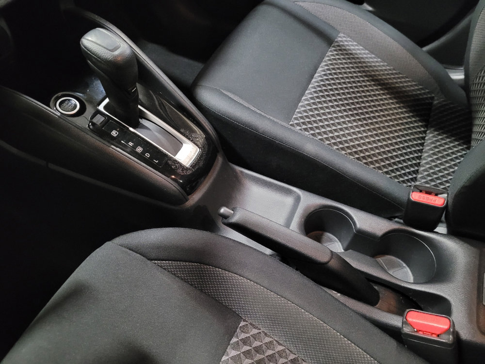 Used 2020 Nissan Versa S image 26