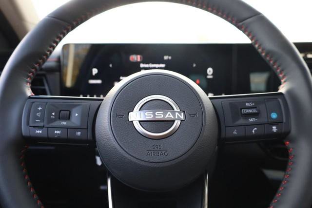 New 2026 Nissan Kicks SR w/ SR Premium Package AWD/4WD image 11