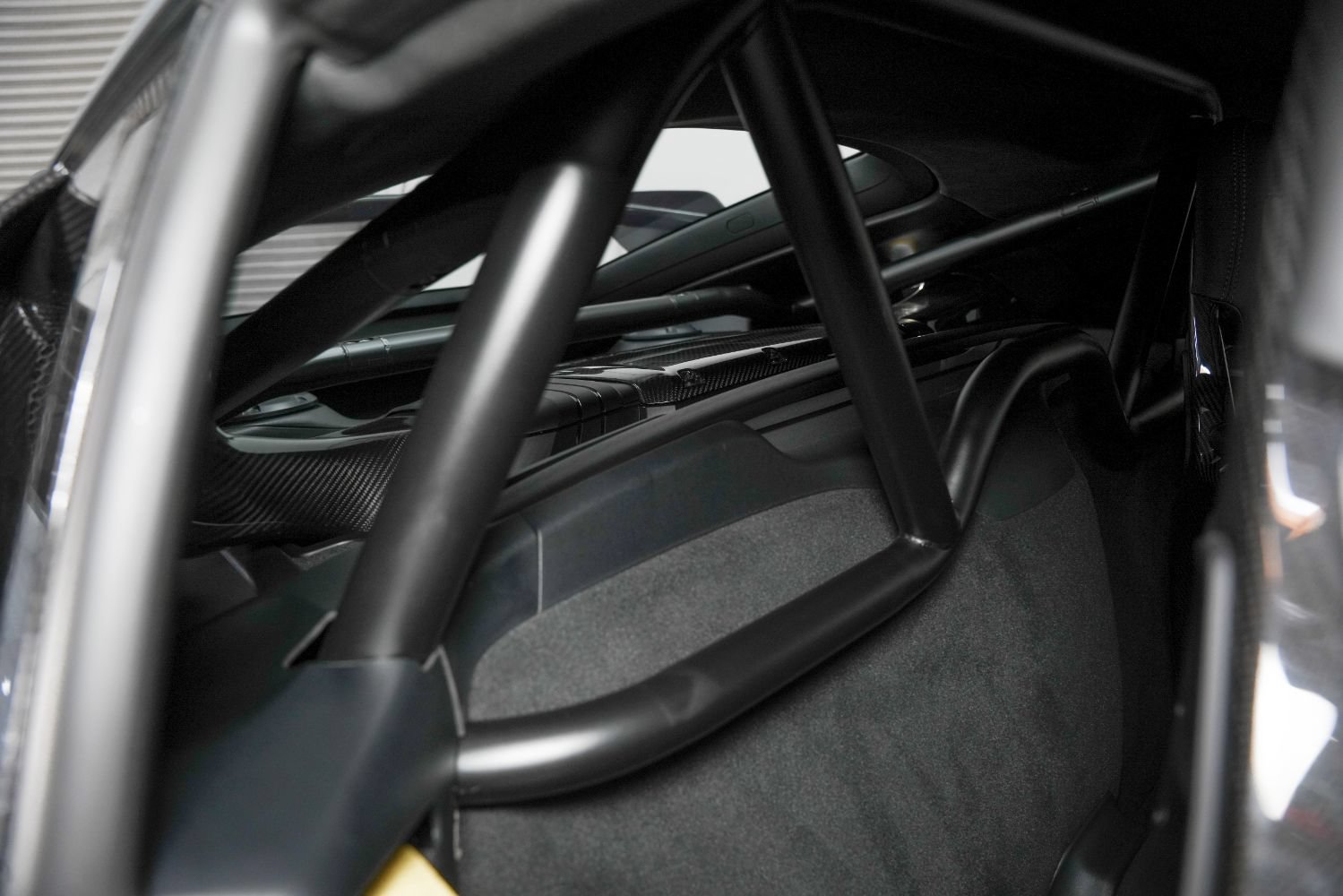 Used 2023 Porsche 718 Cayman GT4 RS RWD image 37
