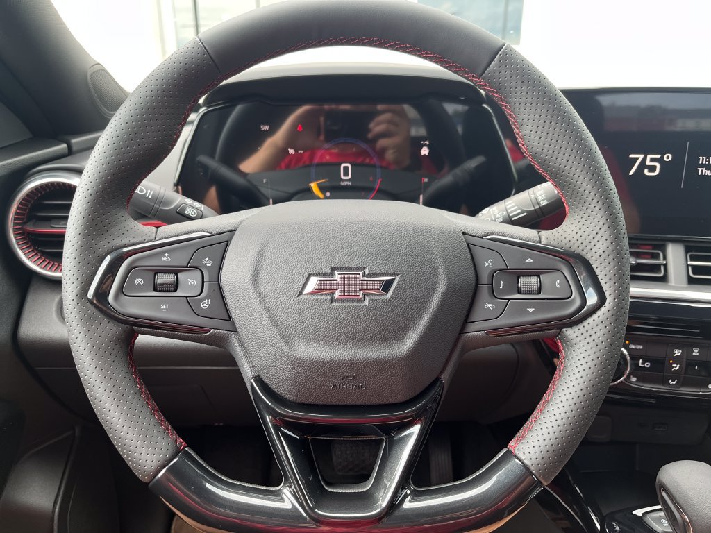 New 2026 Chevrolet Trax RS w/ Driver Confidence Package FWD image 14