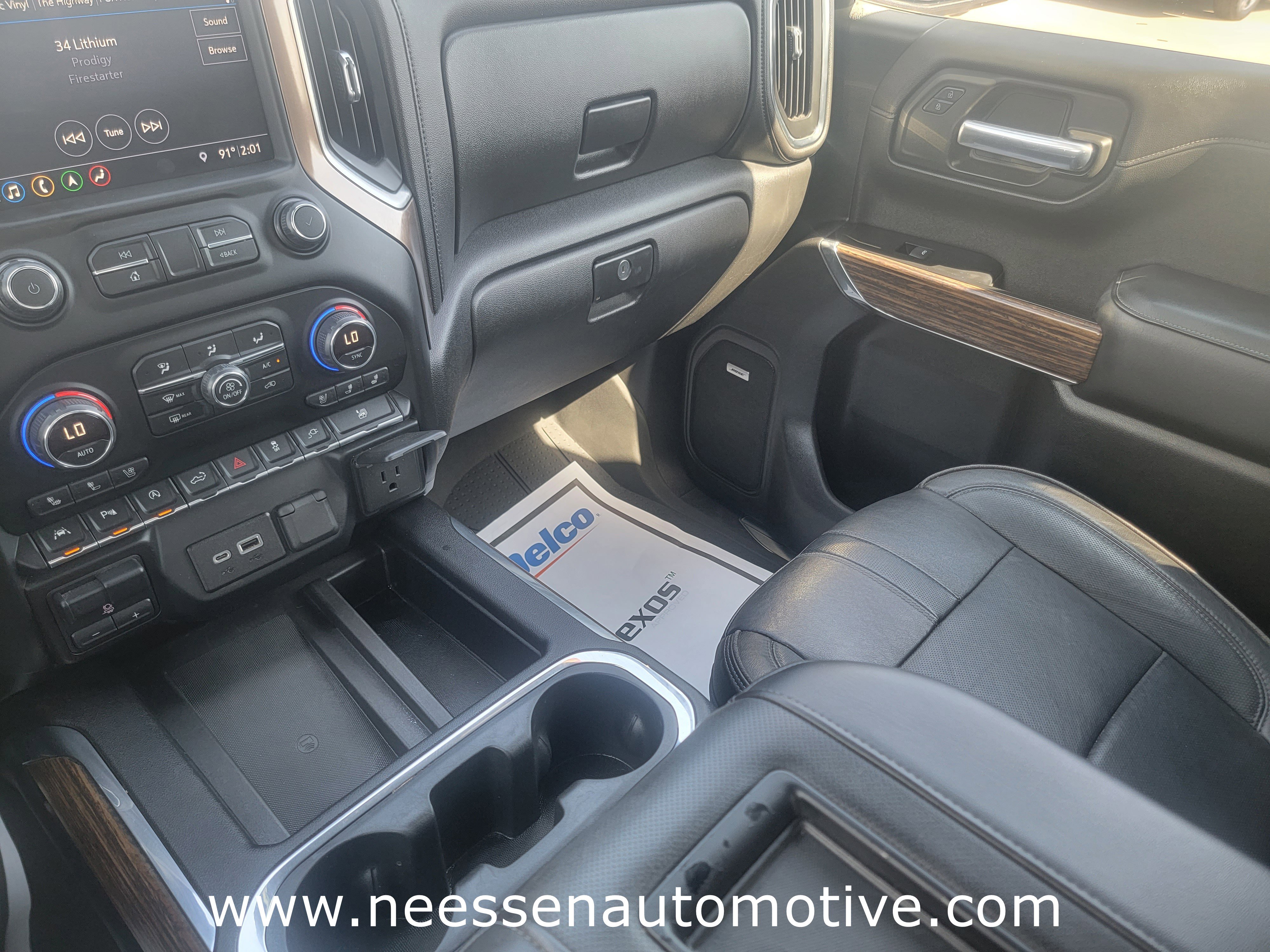 Used 2019 Chevrolet Silverado 1500 High Country w/ Technology Package image 26