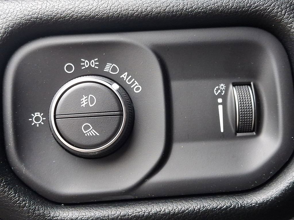 Used 2020 RAM 1500 Big Horn image 23