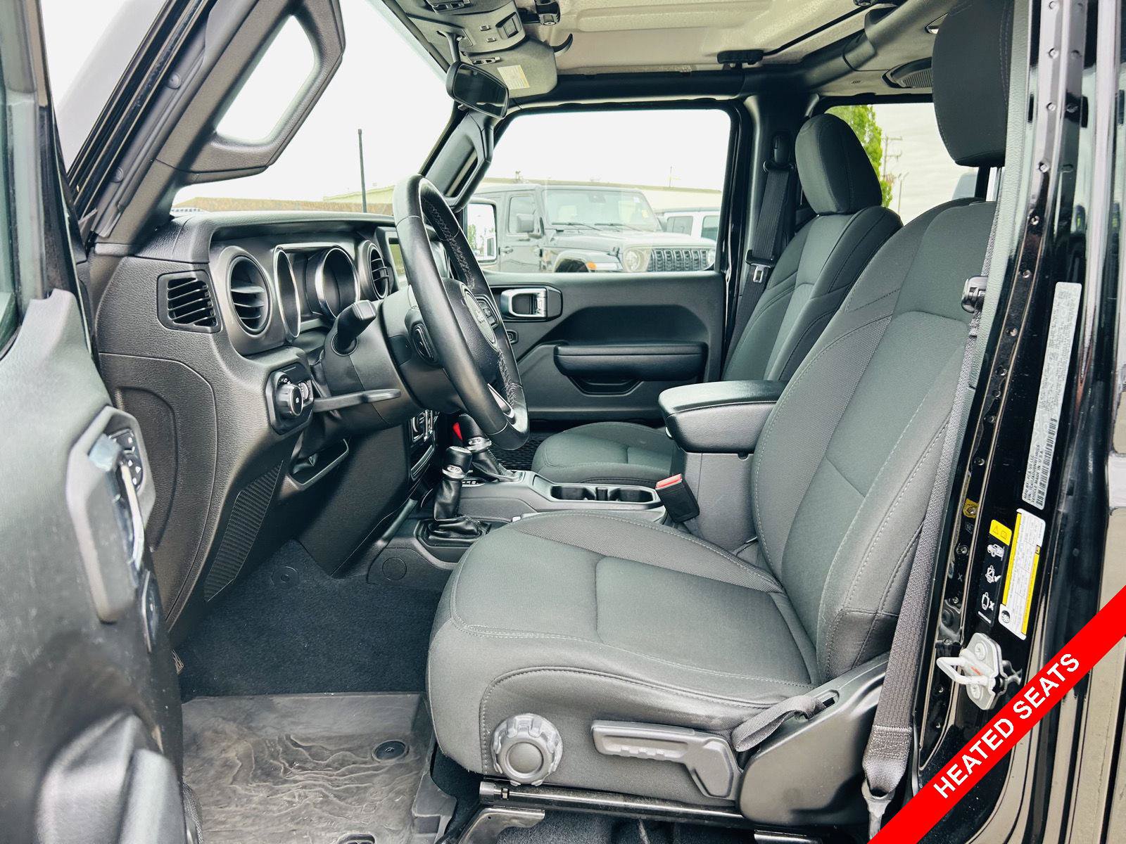 Used 2022 Jeep Wrangler Unlimited Sport AWD/4WD image 3