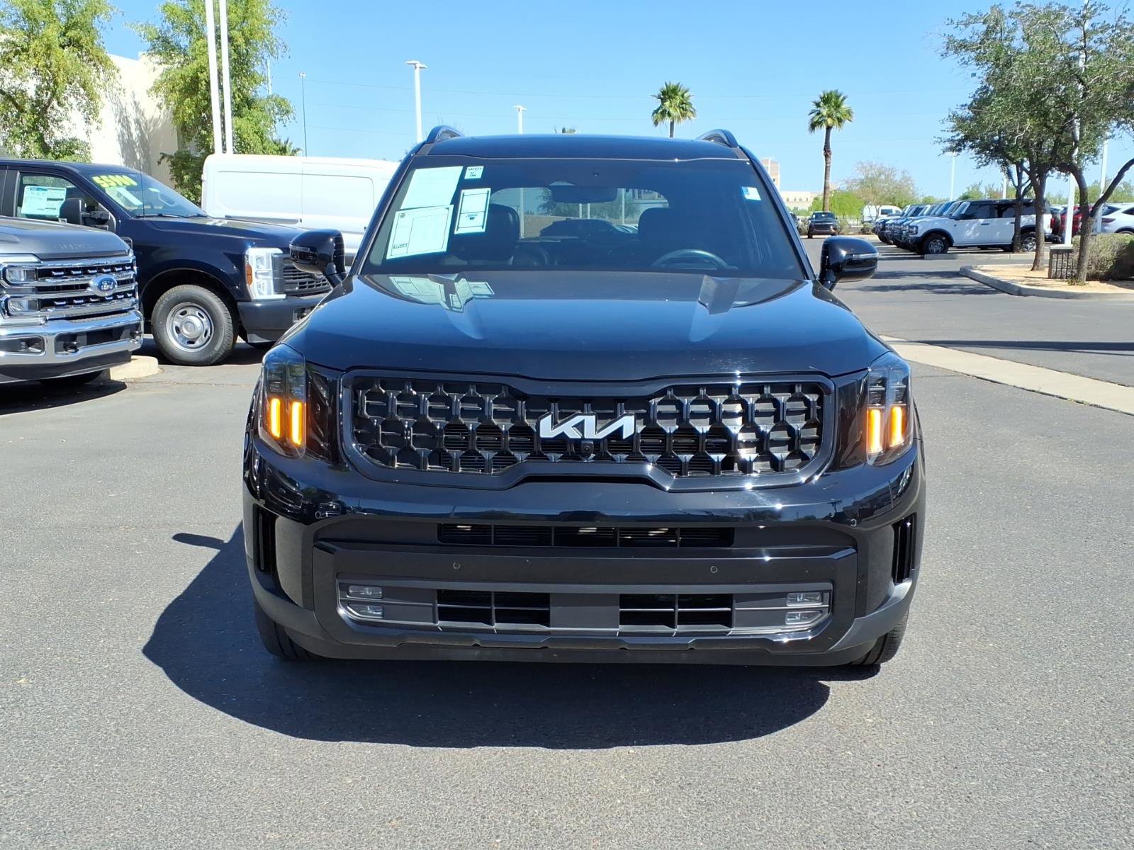 Used 2024 Kia Telluride SX Prestige X-Line image 2