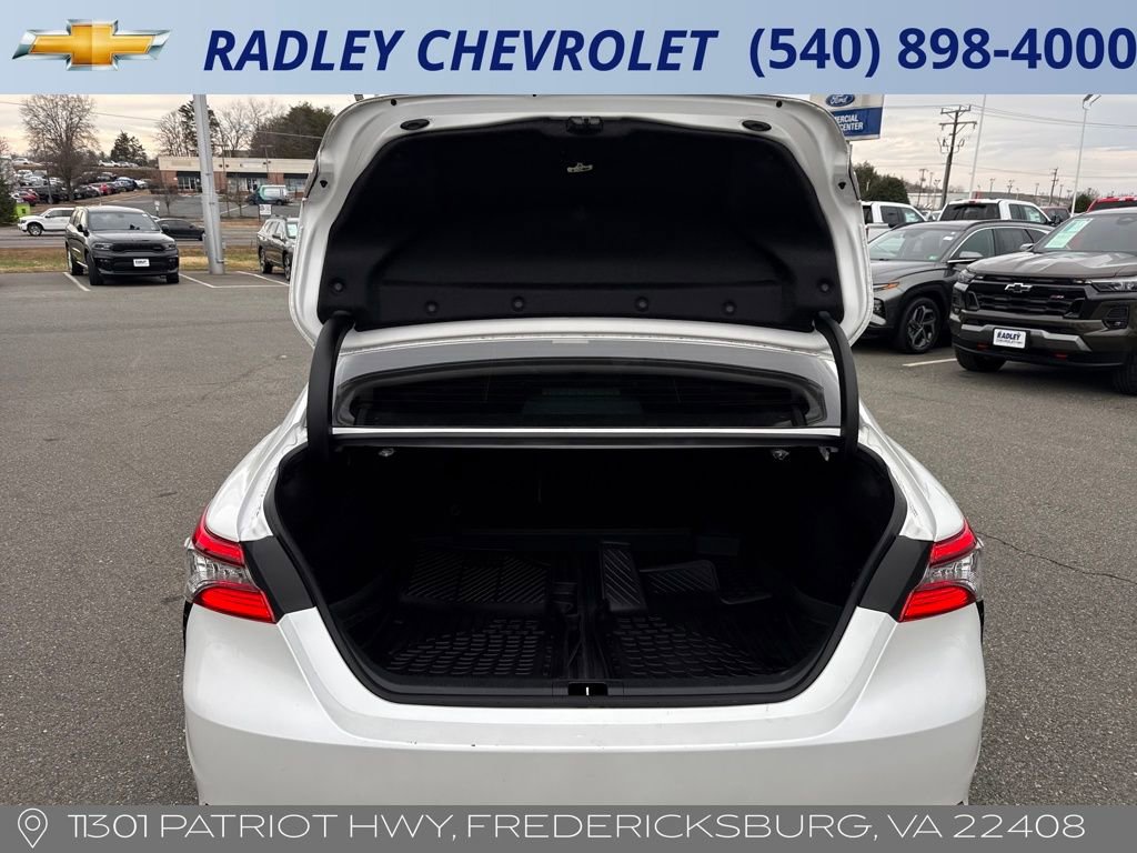 Used 2023 Toyota Camry XSE image 21