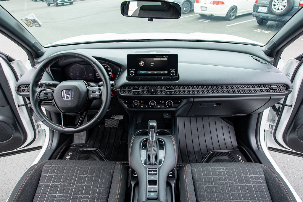 Certified 2023 Honda HR-V Sport image 21