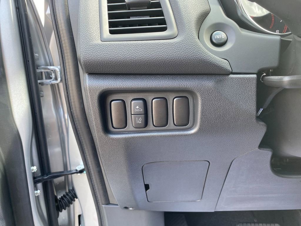 New 2025 Mitsubishi Outlander Sport ES image 14