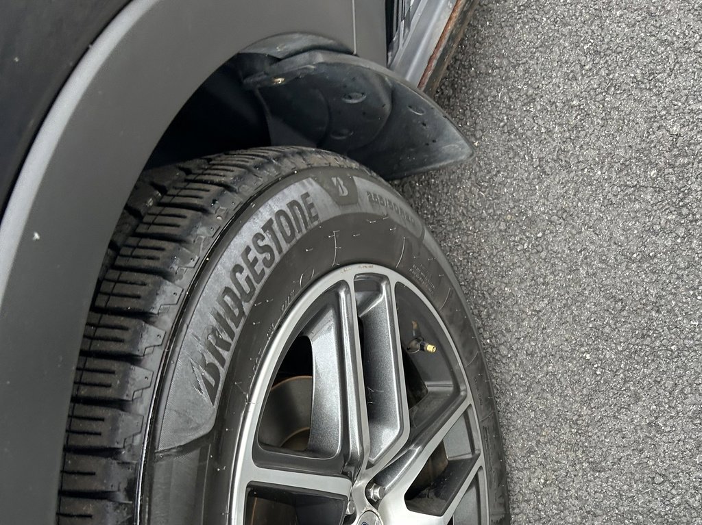 Used 2018 Ford Explorer Sport w/ Equipment Group 401A image 30