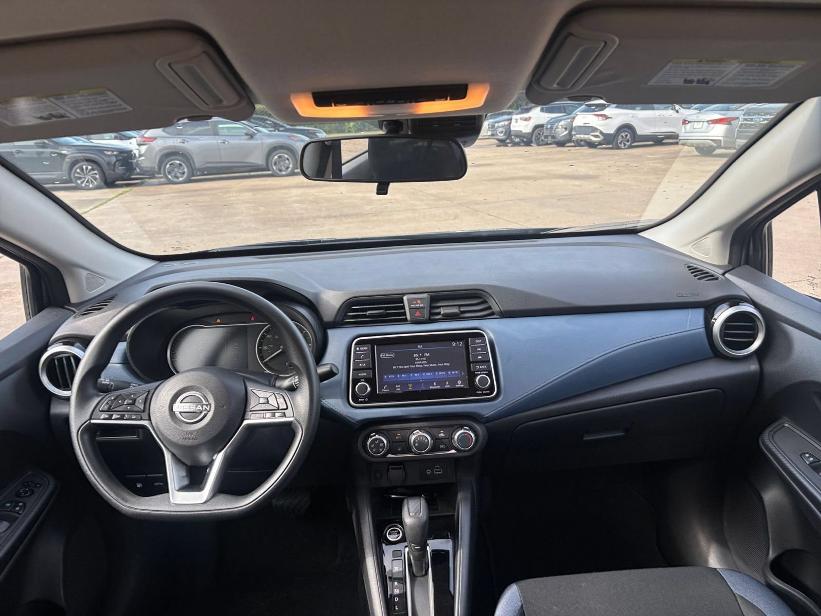 Used 2025 Nissan Versa SV FWD image 31