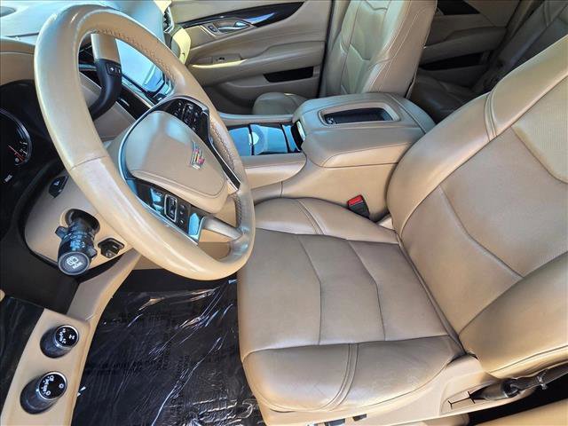 Used 2018 Cadillac Escalade ESV Platinum AWD/4WD image 15