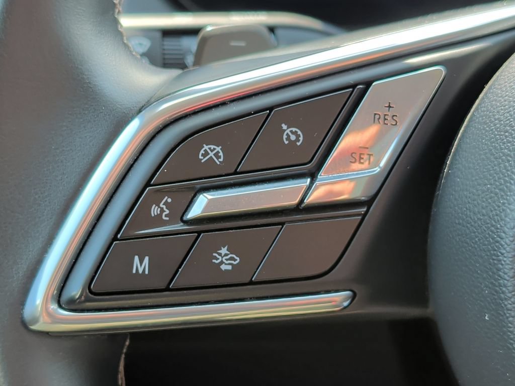 Used 2024 Buick Envision Preferred AWD/4WD image 12