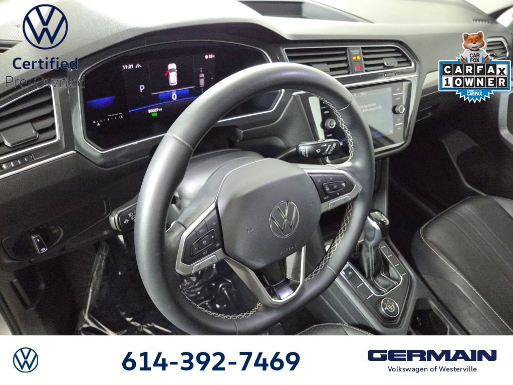 Certified 2023 Volkswagen Tiguan SE w/ Panoramic Sunroof Package image 18