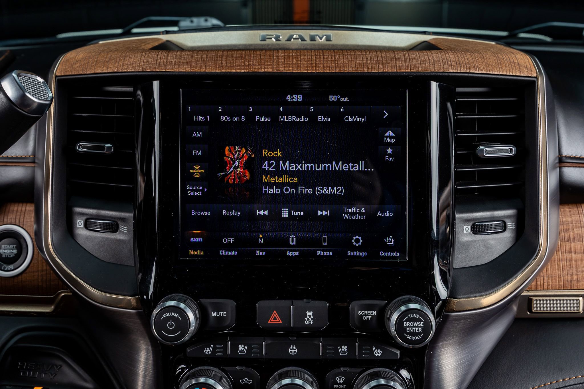 Used 2020 RAM 3500 Limited image 25