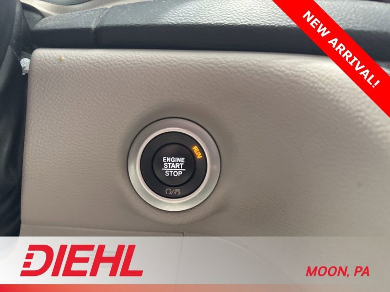 Used 2019 Chrysler Pacifica Touring-L w/ Advanced Safetytec Group image 28