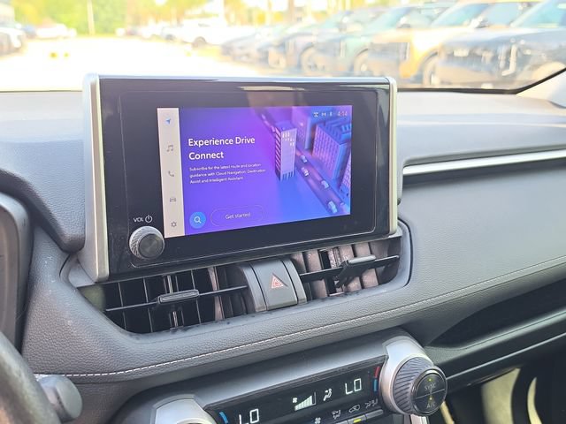 Used 2024 Toyota RAV4 XLE FWD image 25