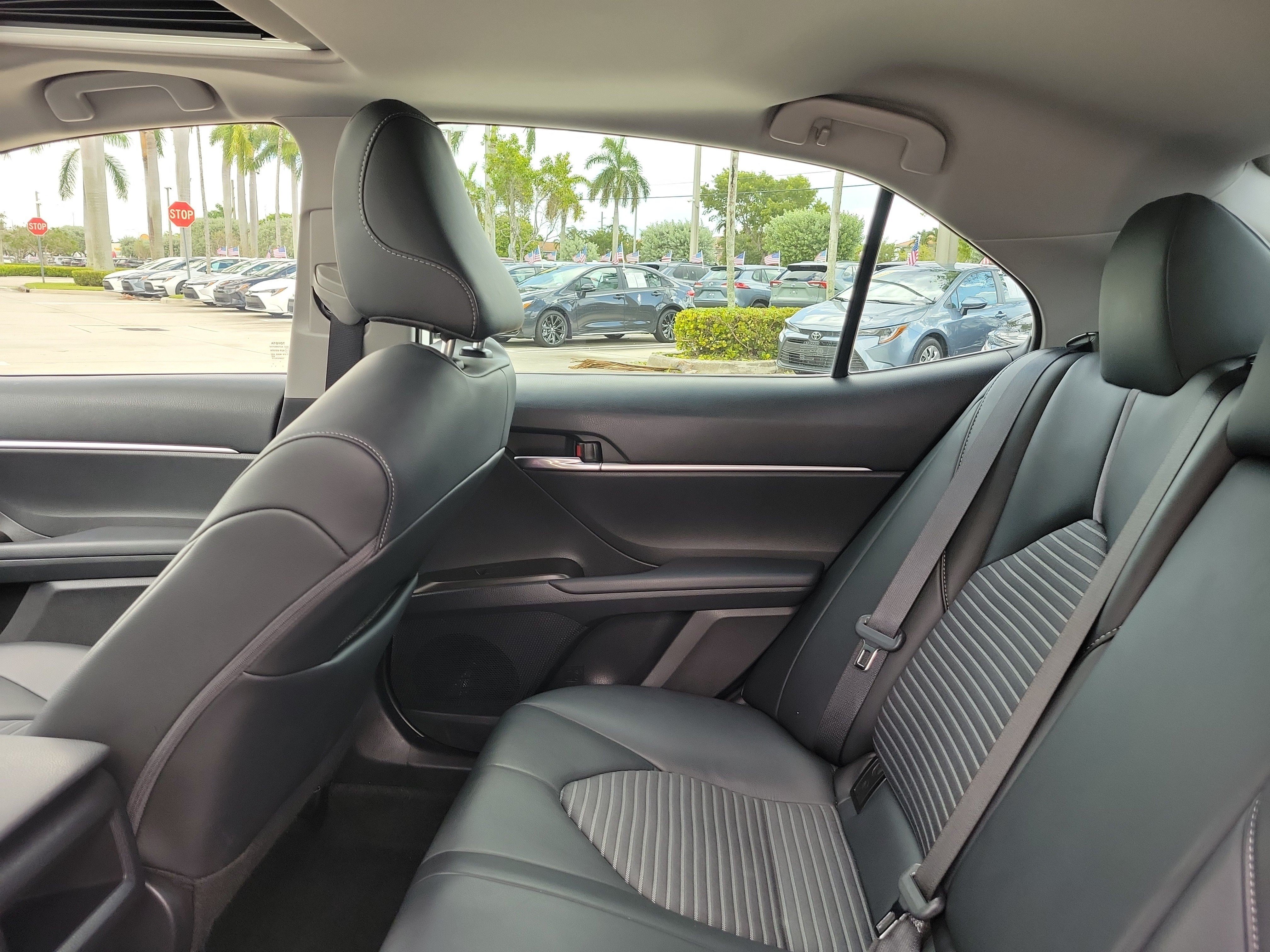 Used 2023 Toyota Camry SE w/ Convenience Package FWD image 13