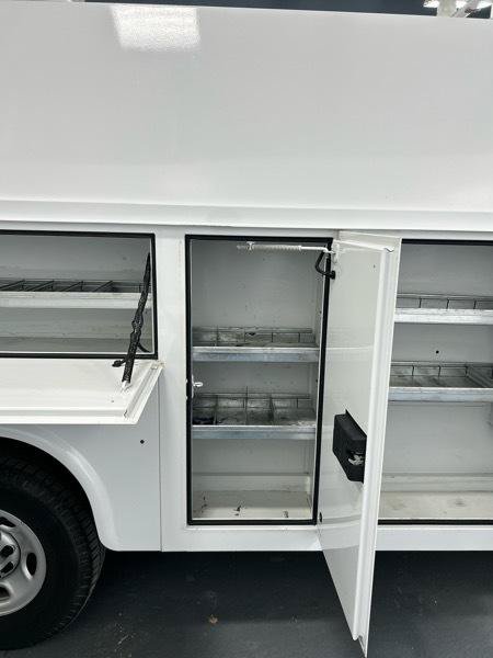 Used 2020 GMC Savana 3500 w/ Power Convenience Package RWD image 29