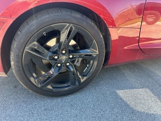 Used 2022 Chevrolet Camaro LT w/ RS Package image 17