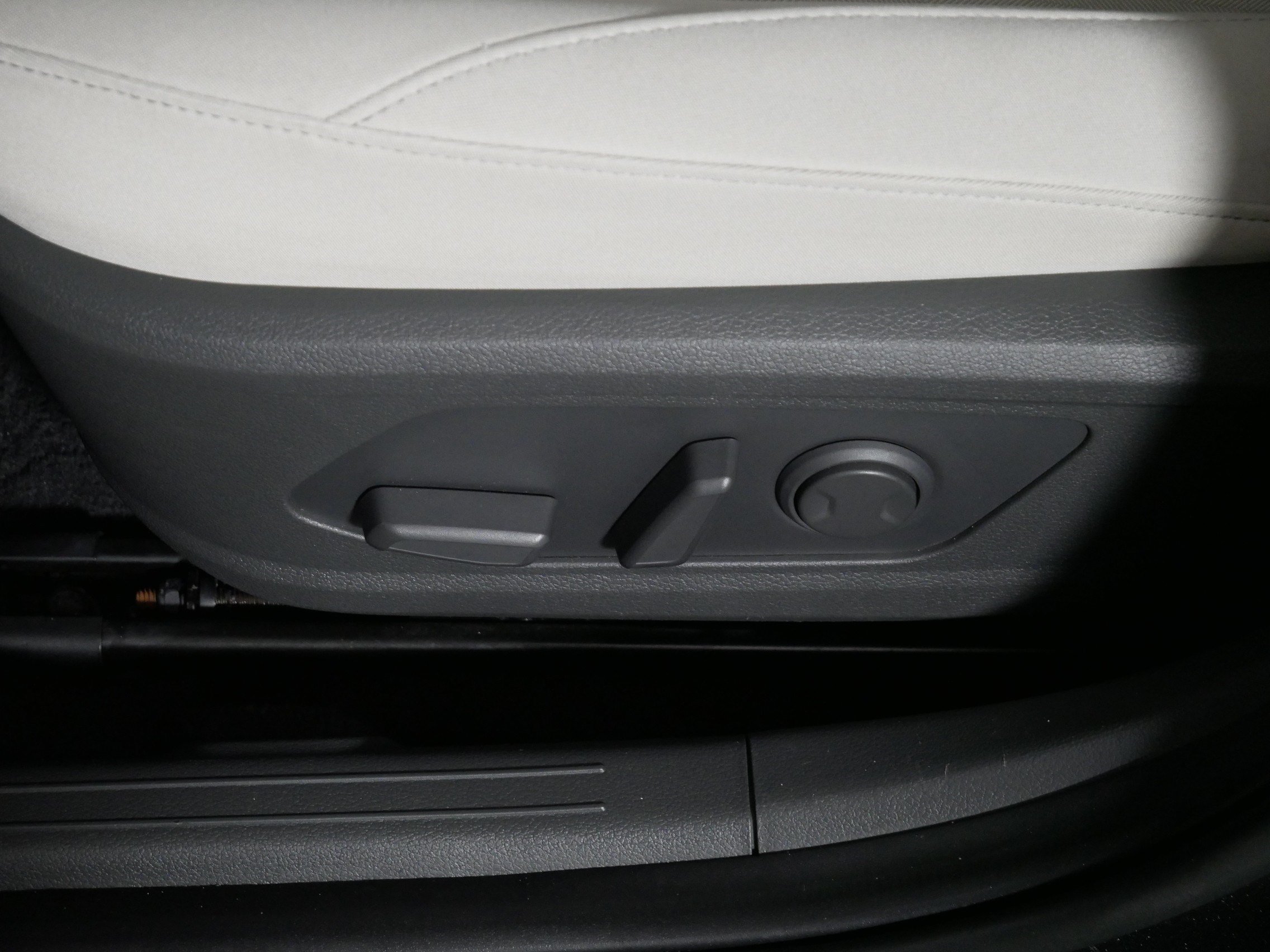 Used 2025 Hyundai Sonata SEL FWD image 20