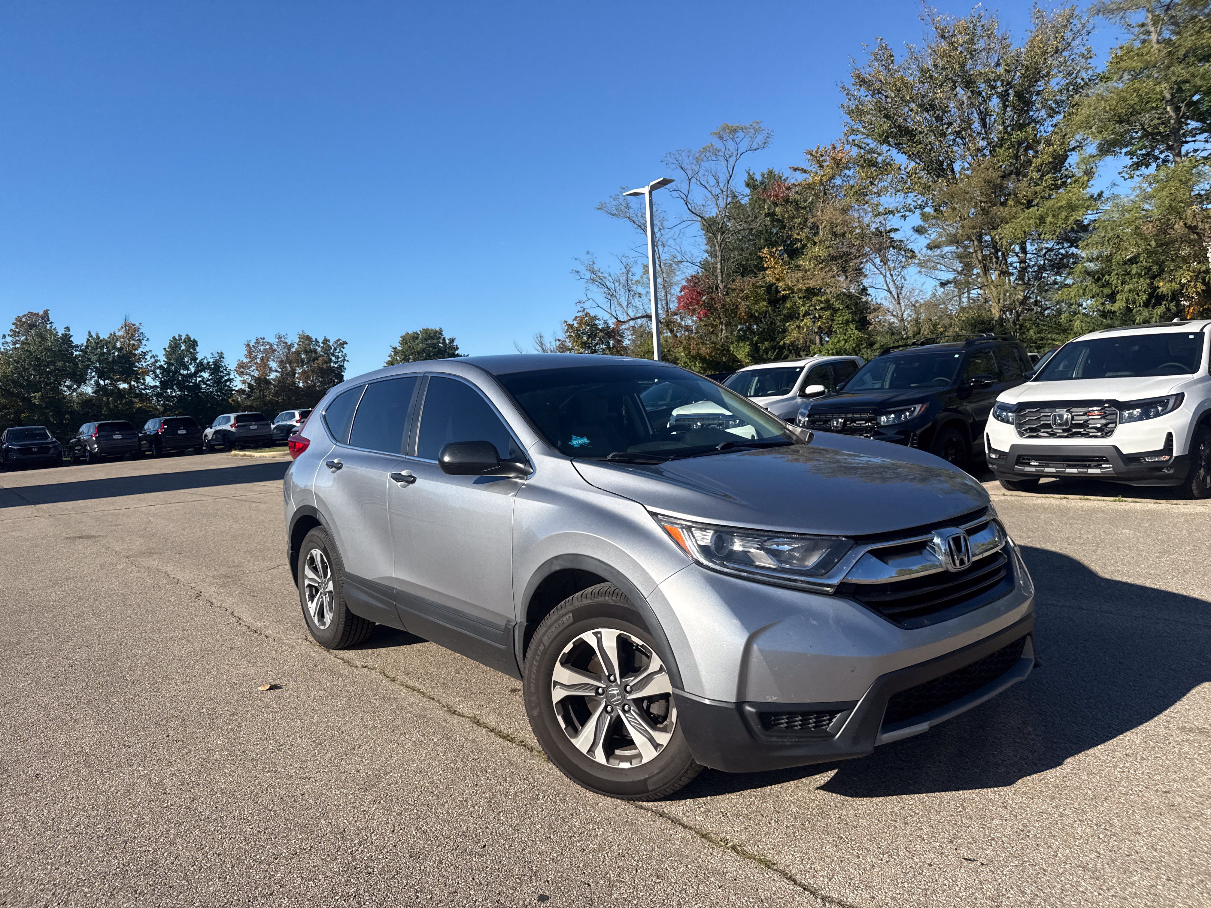 Used 2017 Honda CR-V LX image 18