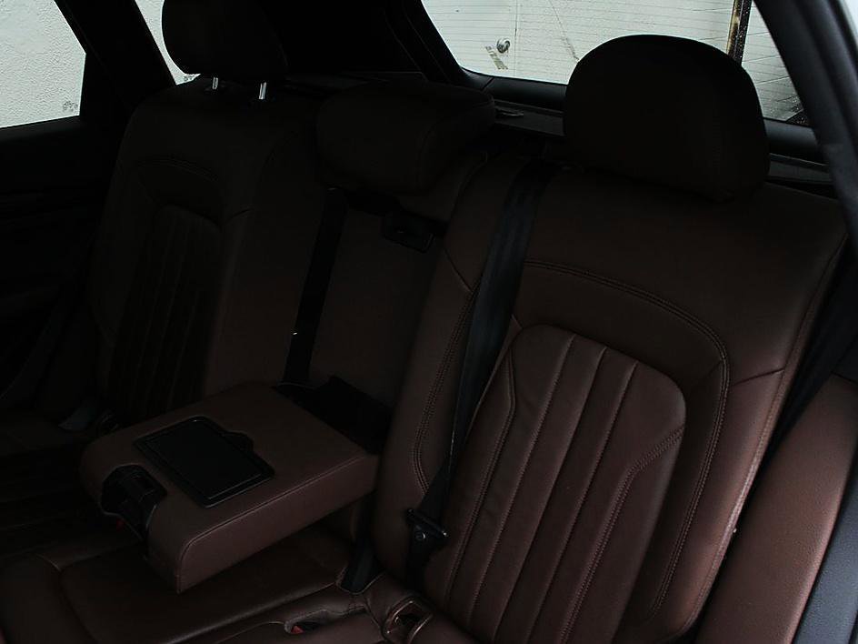 Used 2019 Audi Q5 2.0T Premium w/ Convenience Package image 15