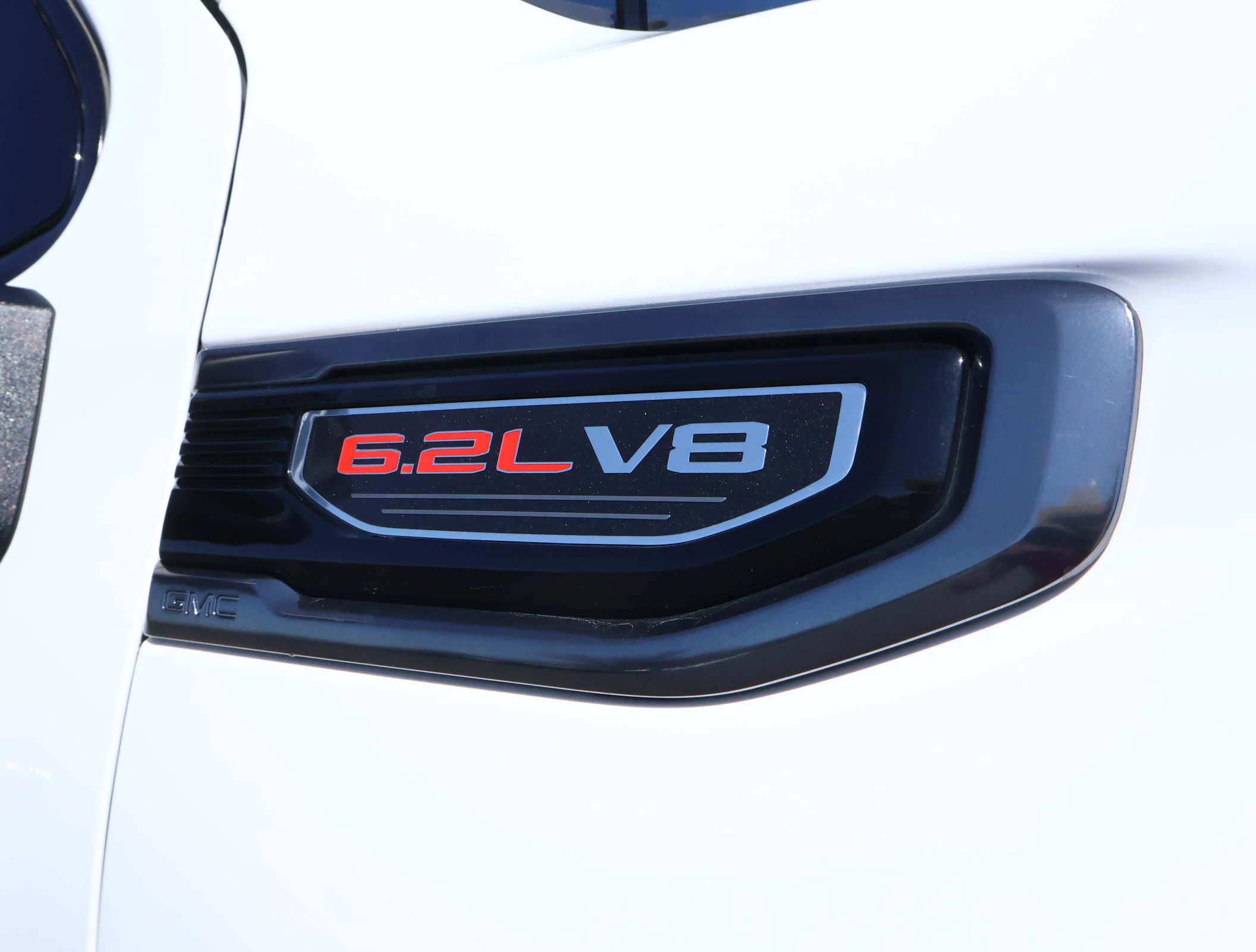 Used 2024 GMC Sierra 1500 AT4 w/ Technology Package image 31