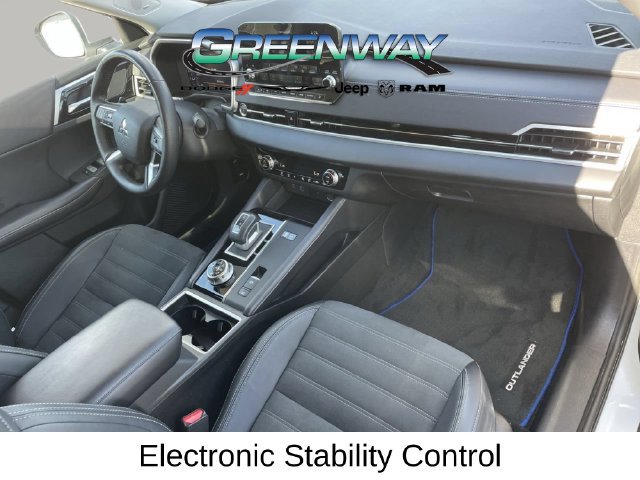 Used 2025 Mitsubishi Outlander SE AWD/4WD image 10