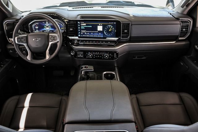 Certified 2024 Chevrolet Silverado 1500 LT Trail Boss w/ LT Trail Boss Premium Package image 28