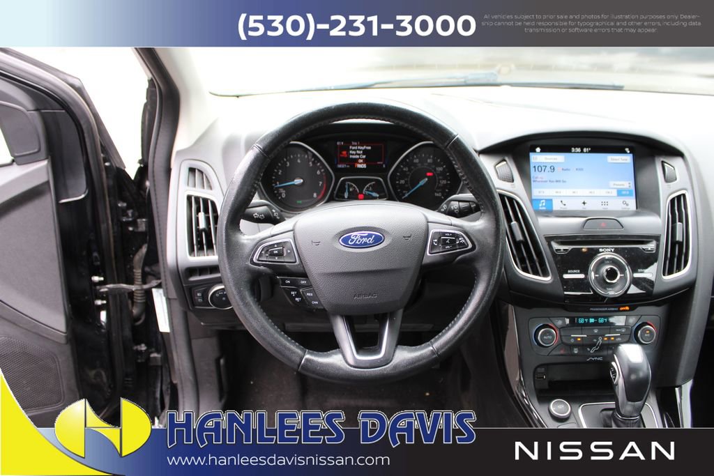 Used 2017 Ford Focus Titanium FWD image 16