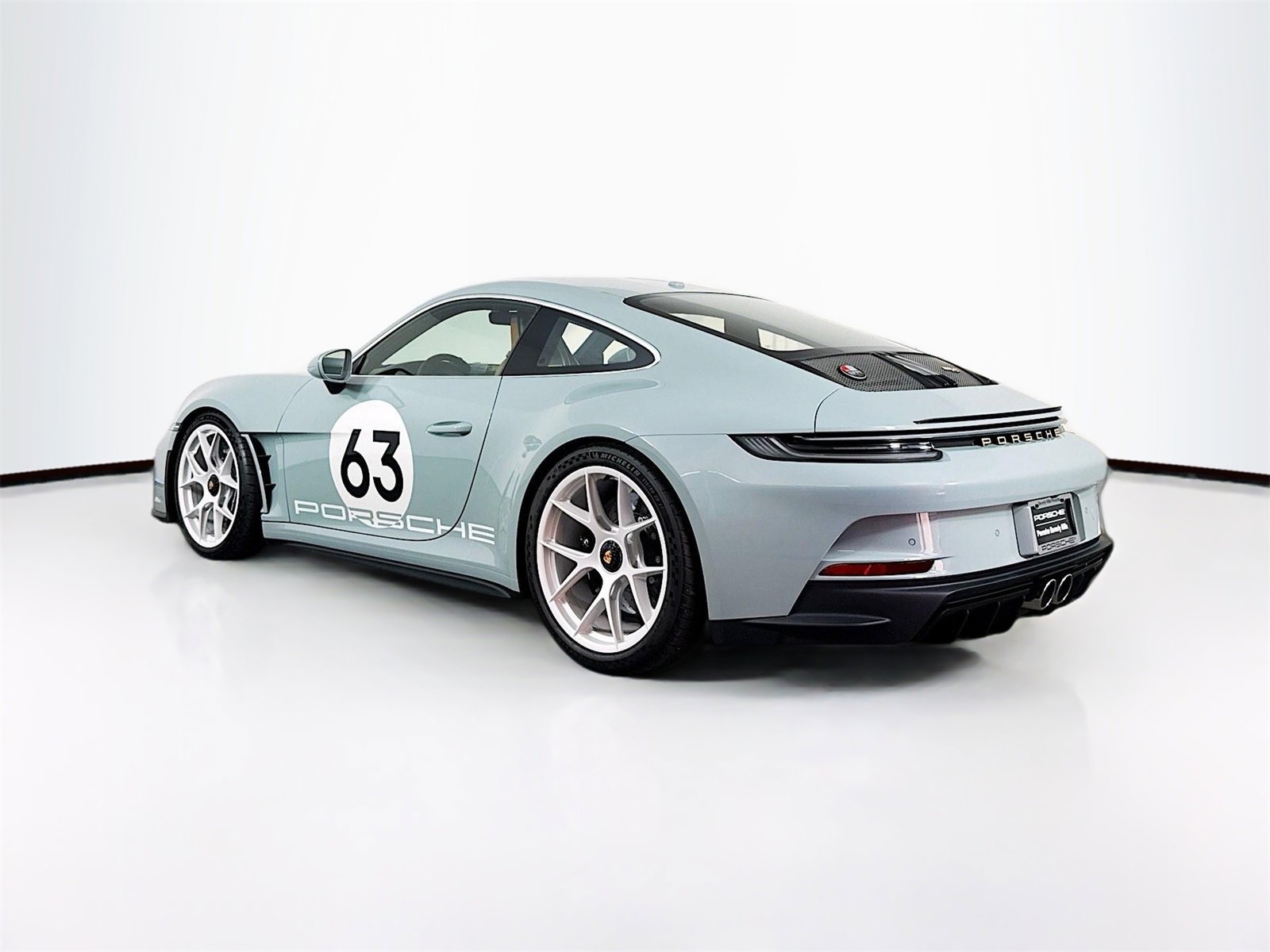 Used 2024 Porsche 911 GT3 RS image 3