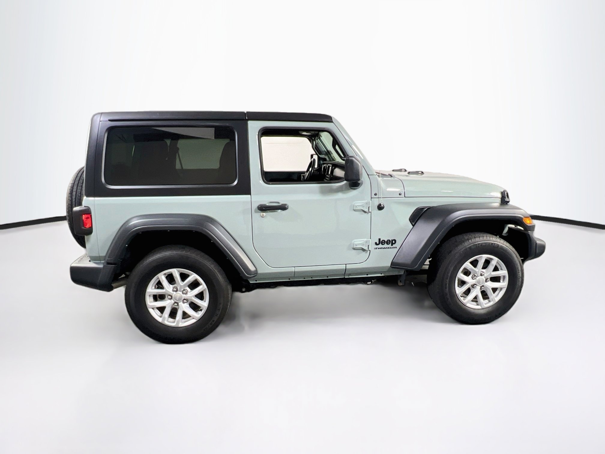 Used 2023 Jeep Wrangler Sport AWD/4WD image 4