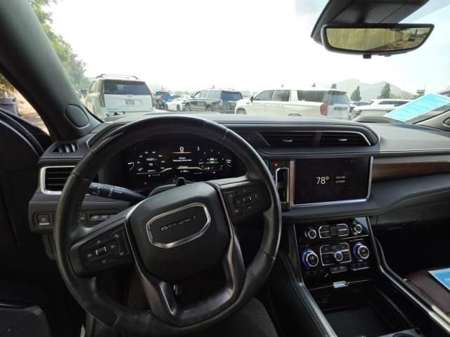 Used 2023 GMC Yukon Denali Ultimate AWD/4WD image 3