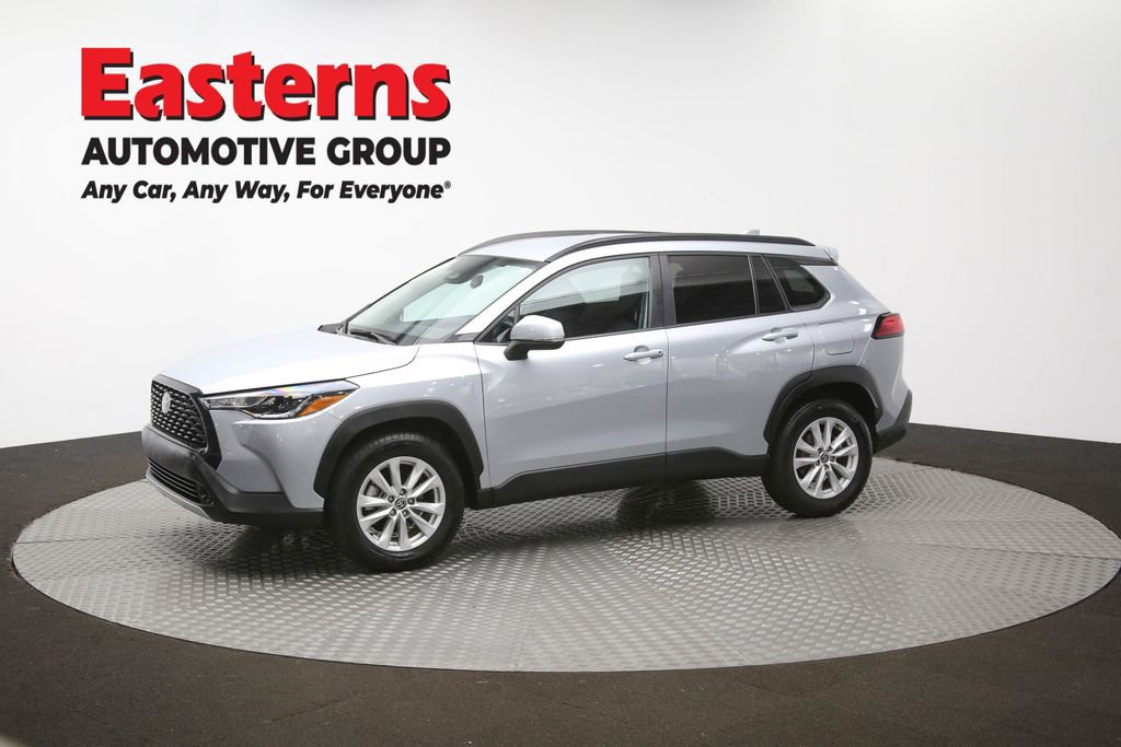Used 2024 Toyota Corolla Cross LE image 53
