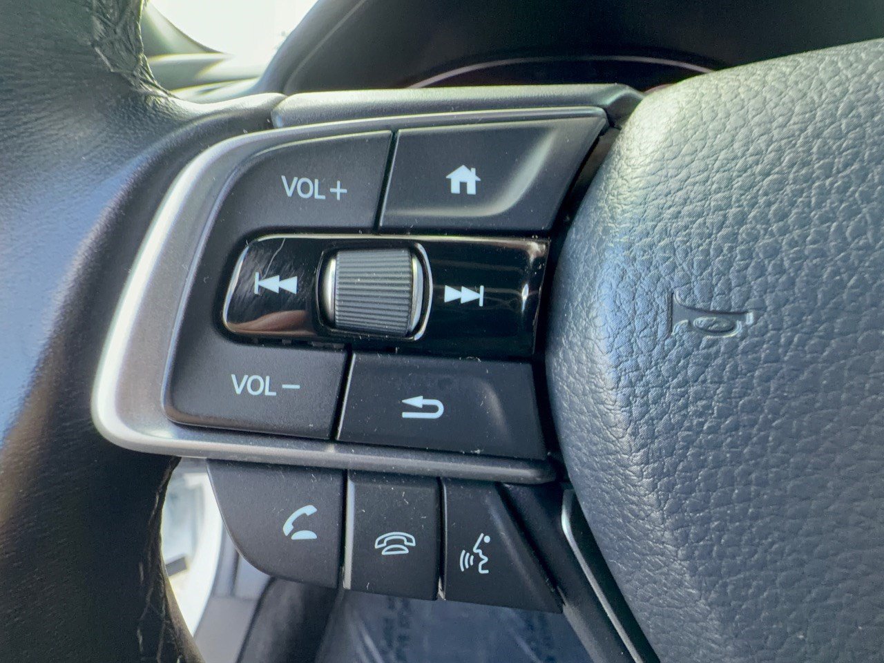 Used 2022 Honda Accord Sport image 18