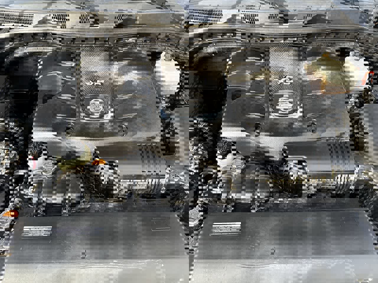 Used 2017 Nissan Armada Platinum image 13