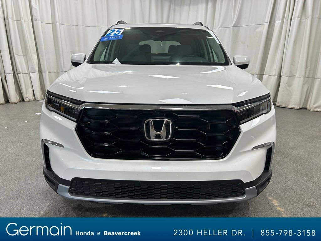 Certified 2025 Honda Pilot Elite image 4