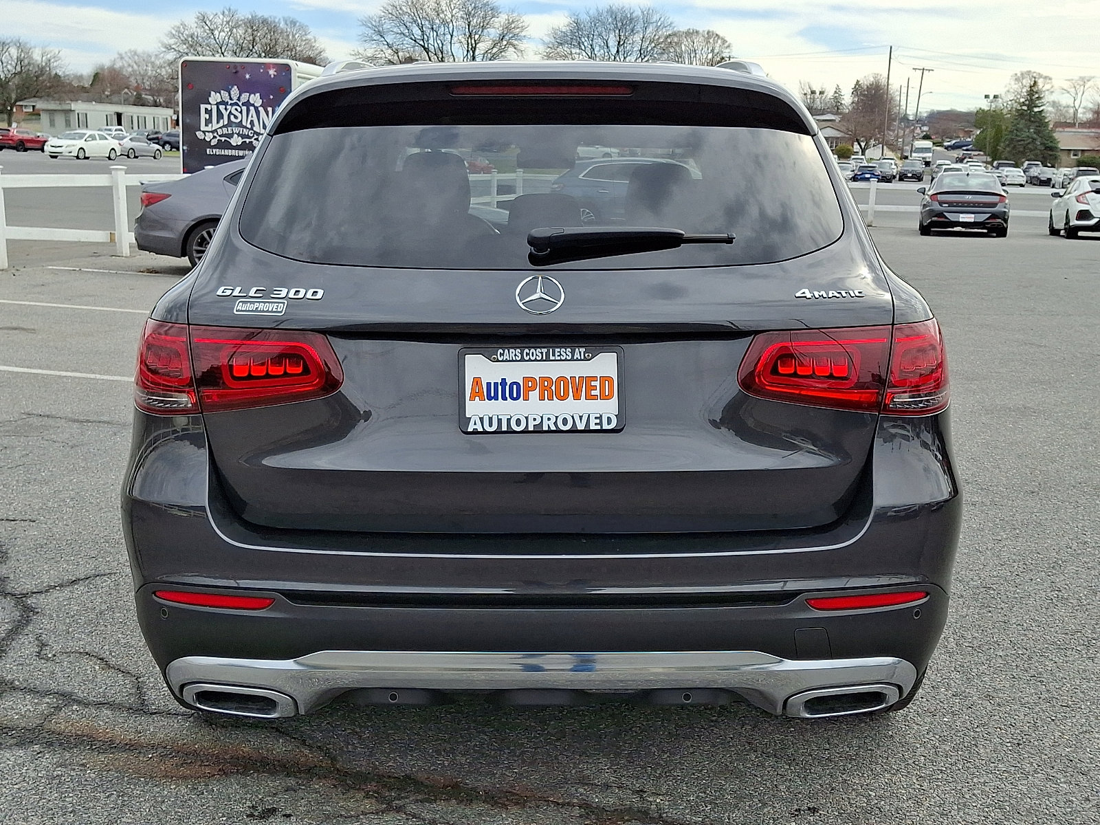 Used 2021 Mercedes-Benz GLC 300 4MATIC image 5