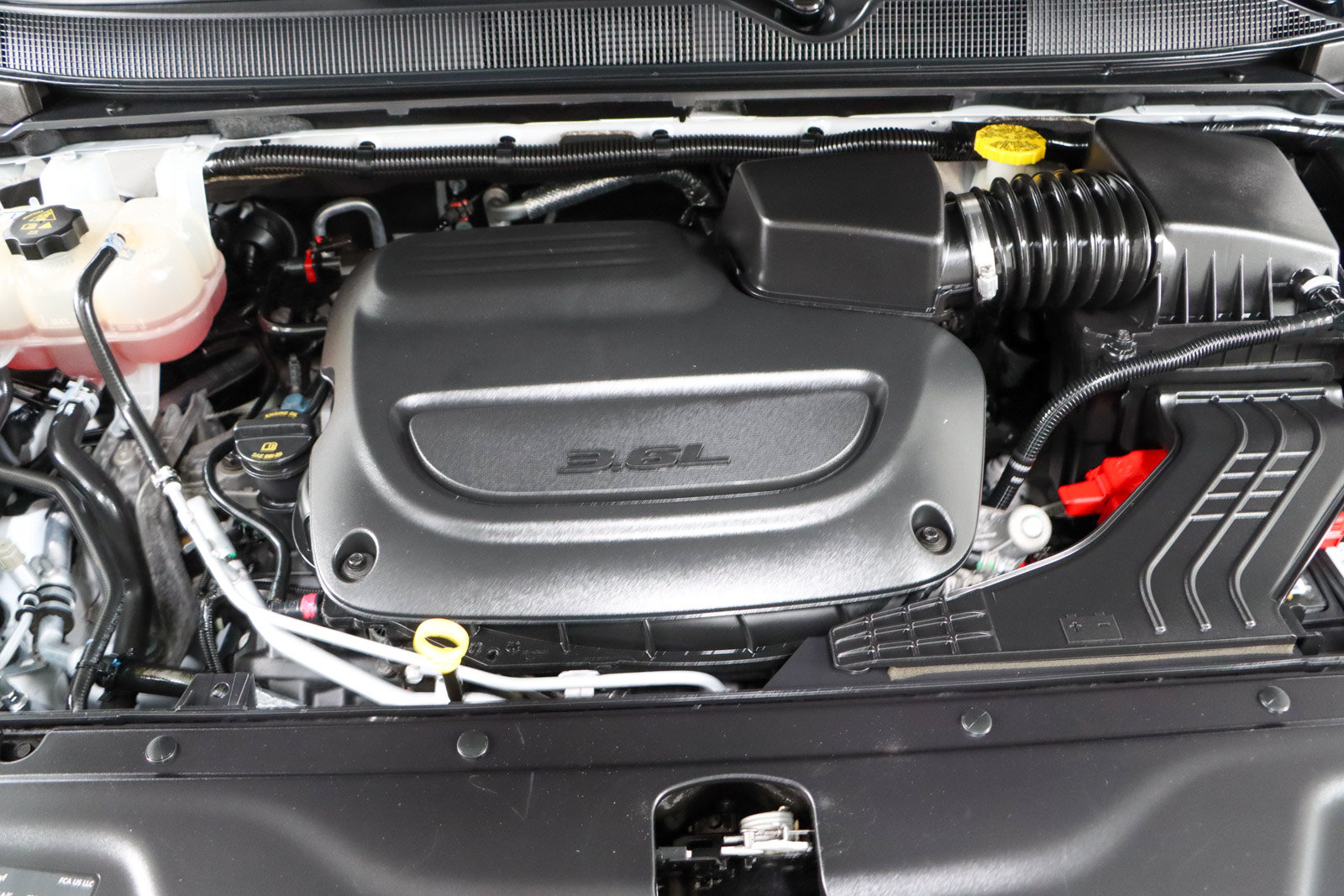 Used 2023 Chrysler Pacifica Touring-L FWD image 33