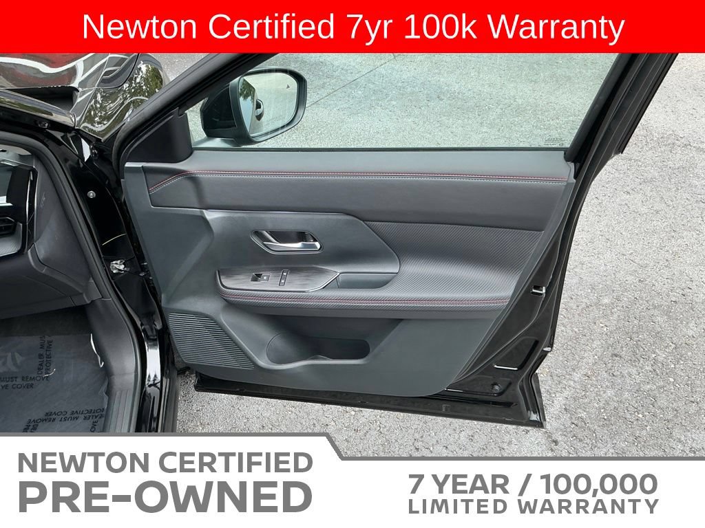 Used 2026 Nissan Kicks SR w/ Cold Weather Package AWD/4WD image 40
