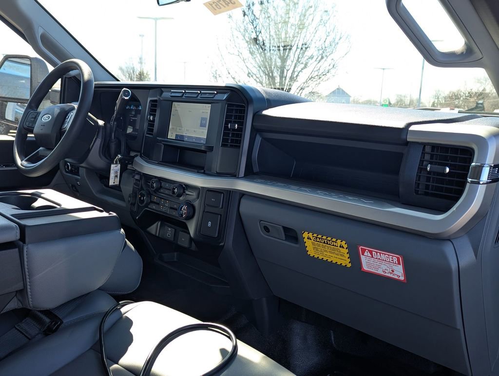 Used 2024 Ford F450 XL RWD image 26