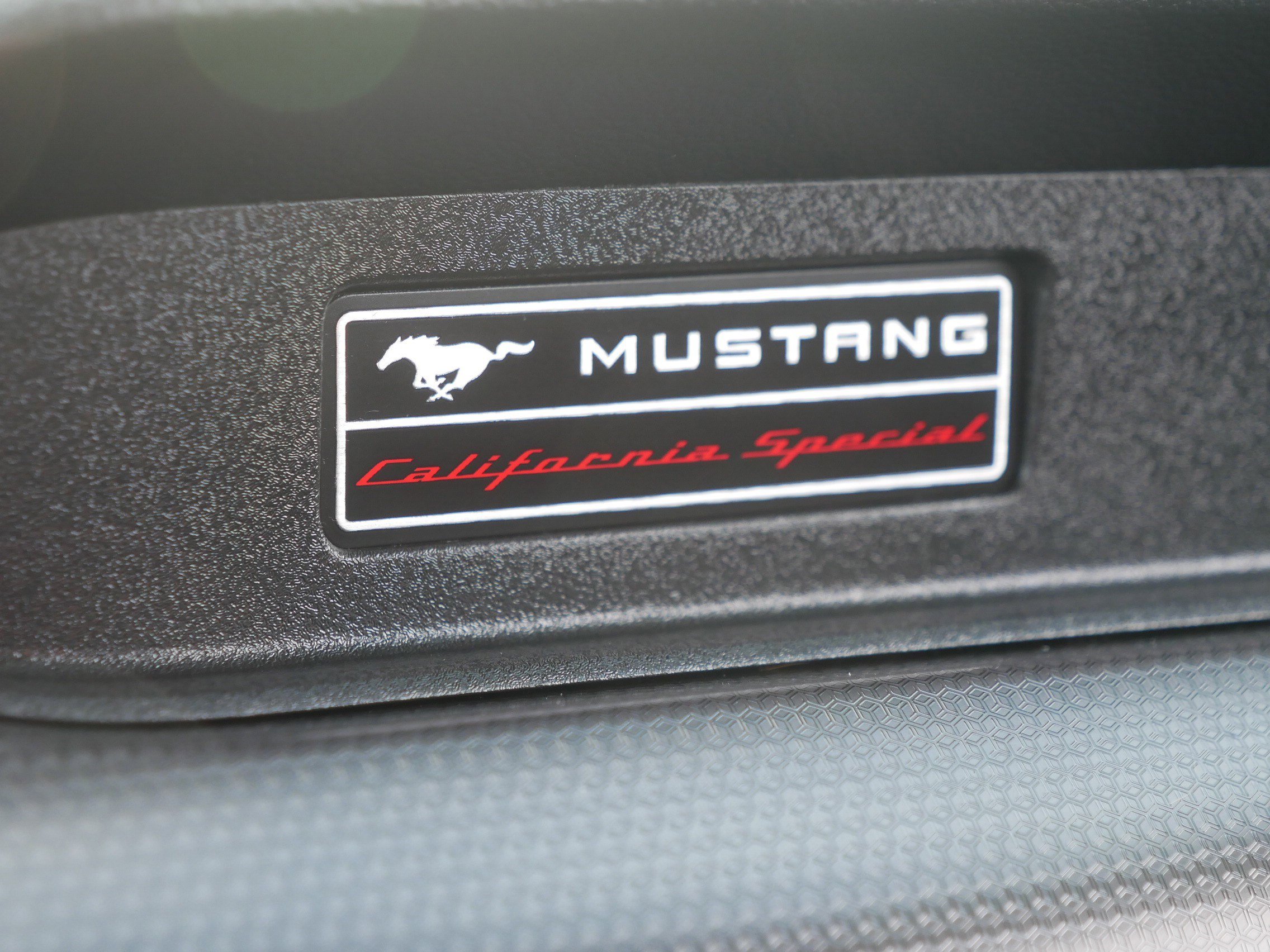 Used 2019 Ford Mustang GT Premium w/ Equipment Group 401A image 33