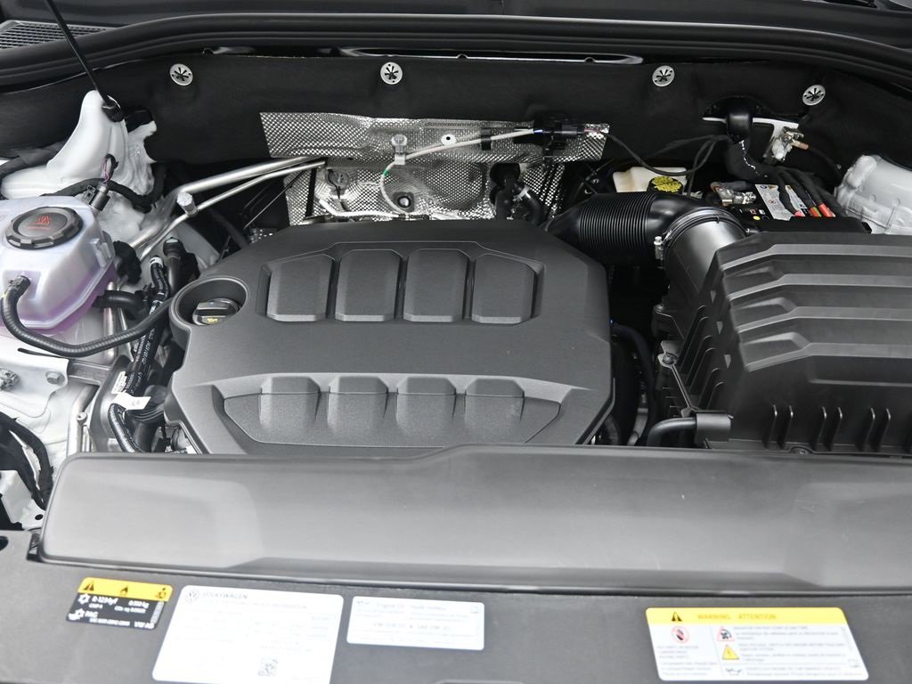 New 2025 Volkswagen Atlas Cross Sport SEL Premium R-Line image 32