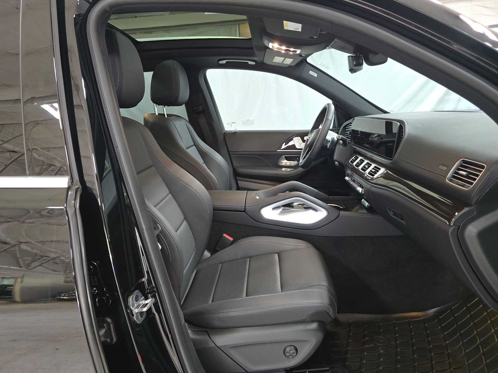 Certified 2026 Mercedes-Benz GLE 350 4MATIC image 11