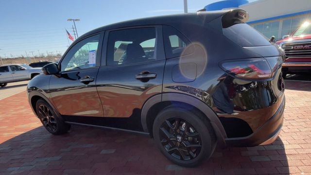 Used 2024 Honda HR-V Sport image 7