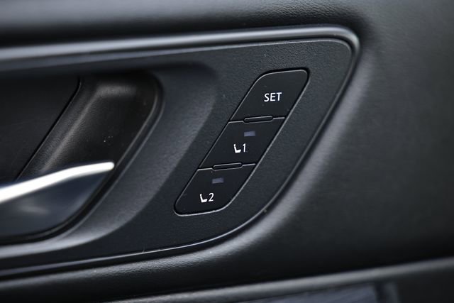 Used 2023 Nissan Rogue SL w/ SL Premium Package image 16