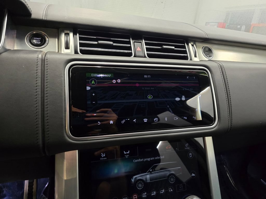 Used 2021 Land Rover Range Rover SV Autobiography Dynamic AWD/4WD image 25