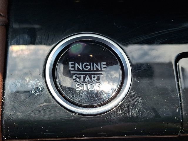 Used 2025 Lincoln Navigator L Reserve image 24