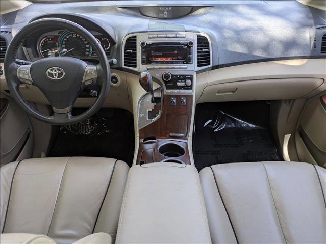 Used 2010 Toyota Venza image 12